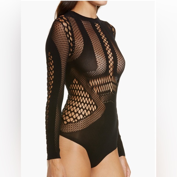 HAUTY KNIT OPENWORK BODYSUIT NWT SOLD OUT. - Picture 3 of 7